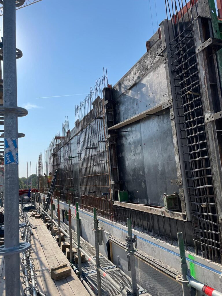 WhatsApp Image 2025-12-23 at 15.53.52